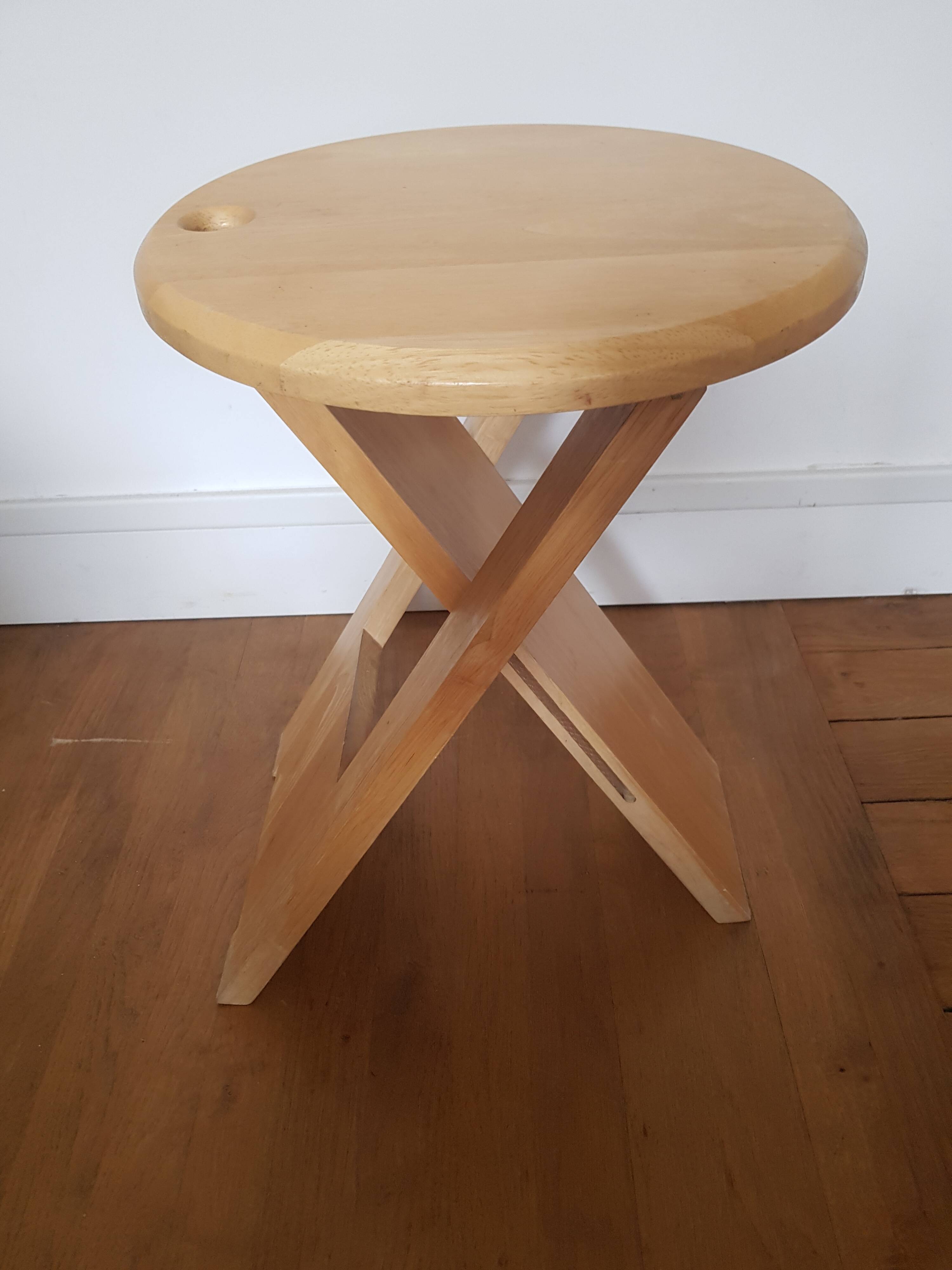 Suzy stool by Adrian Reed