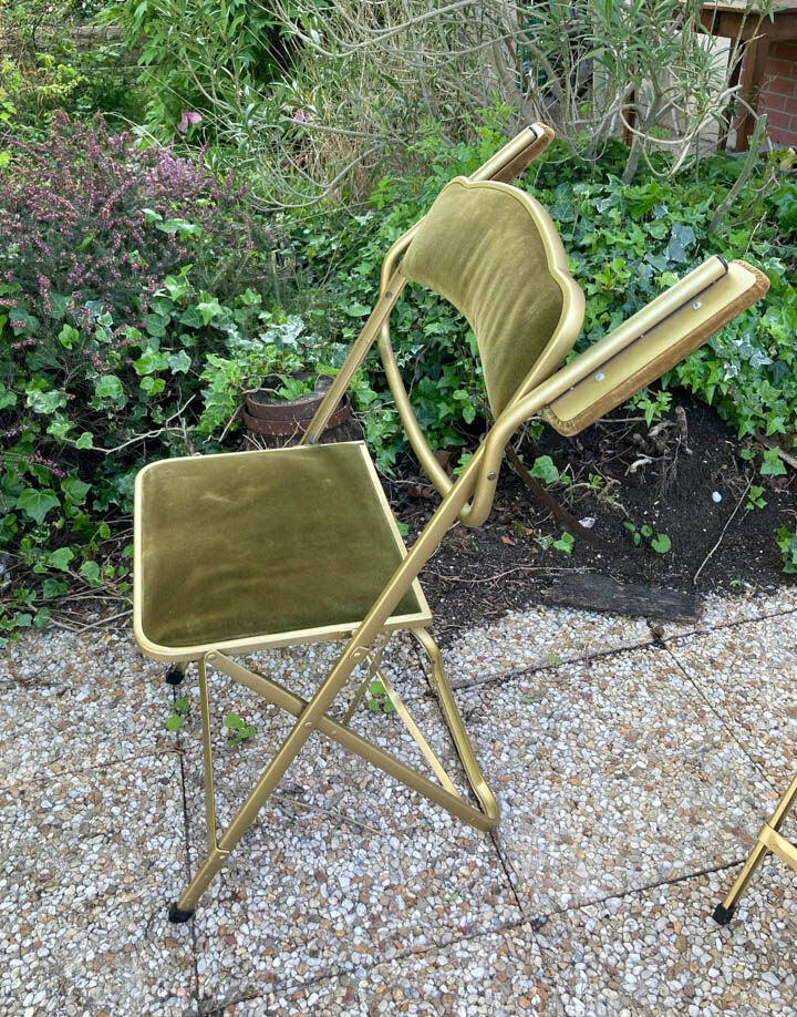 Set of 4 vintage folding armchairs in green velvet