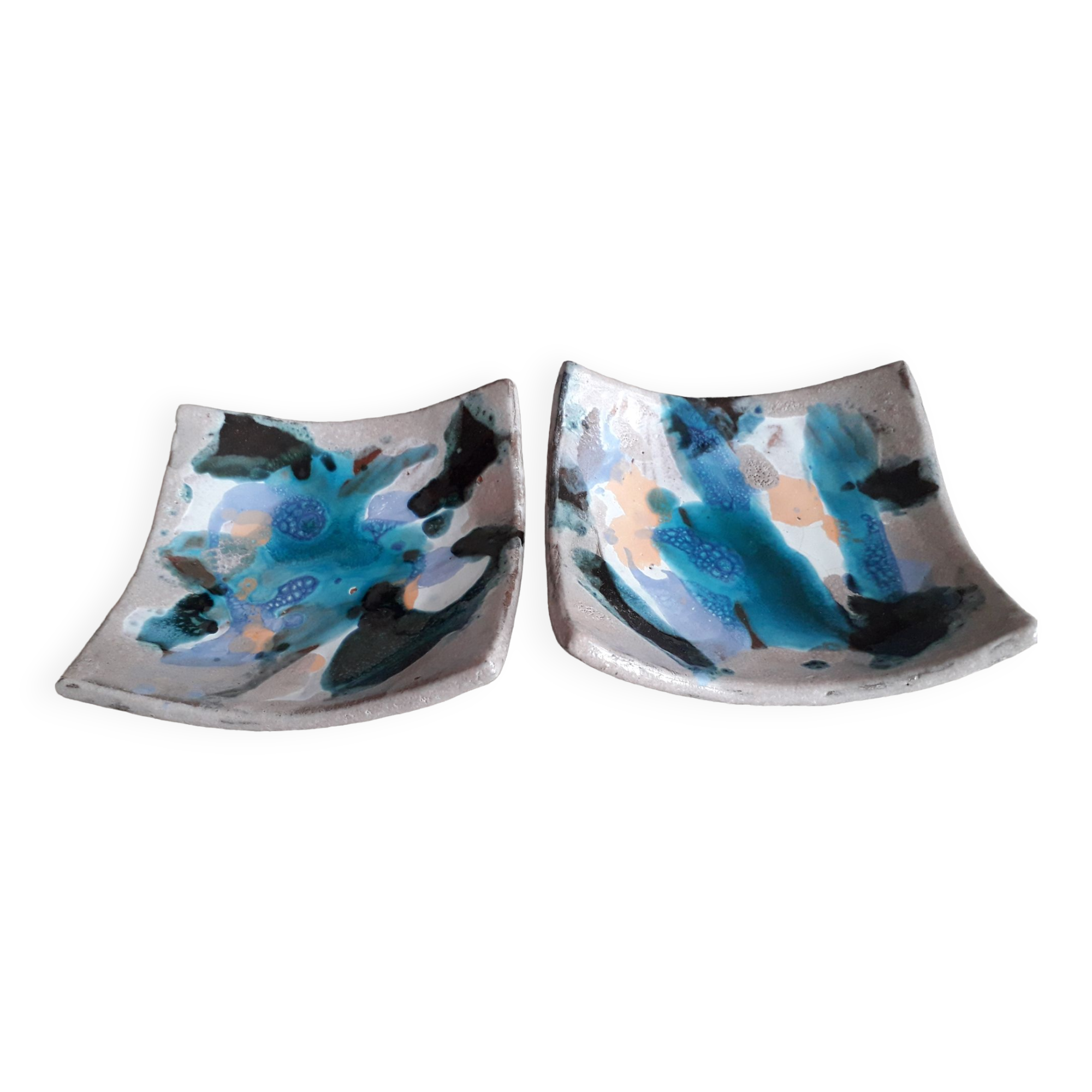2 Corsican ceramic pouches