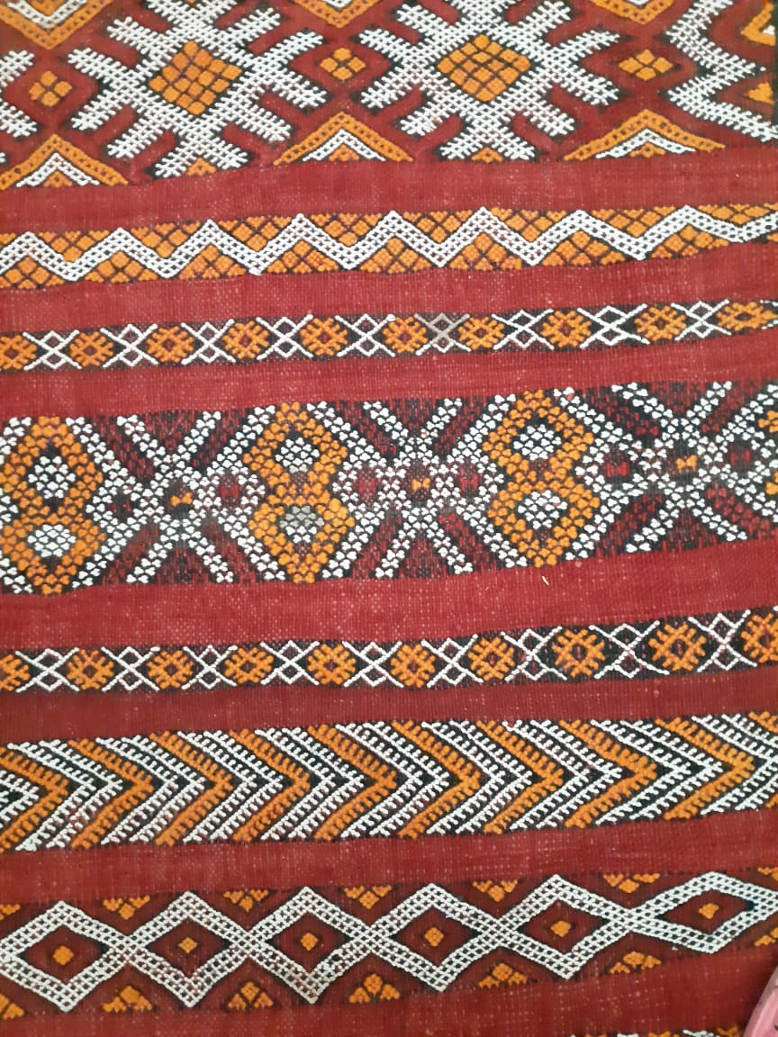 Tapis kilim rouge berbère 147×78