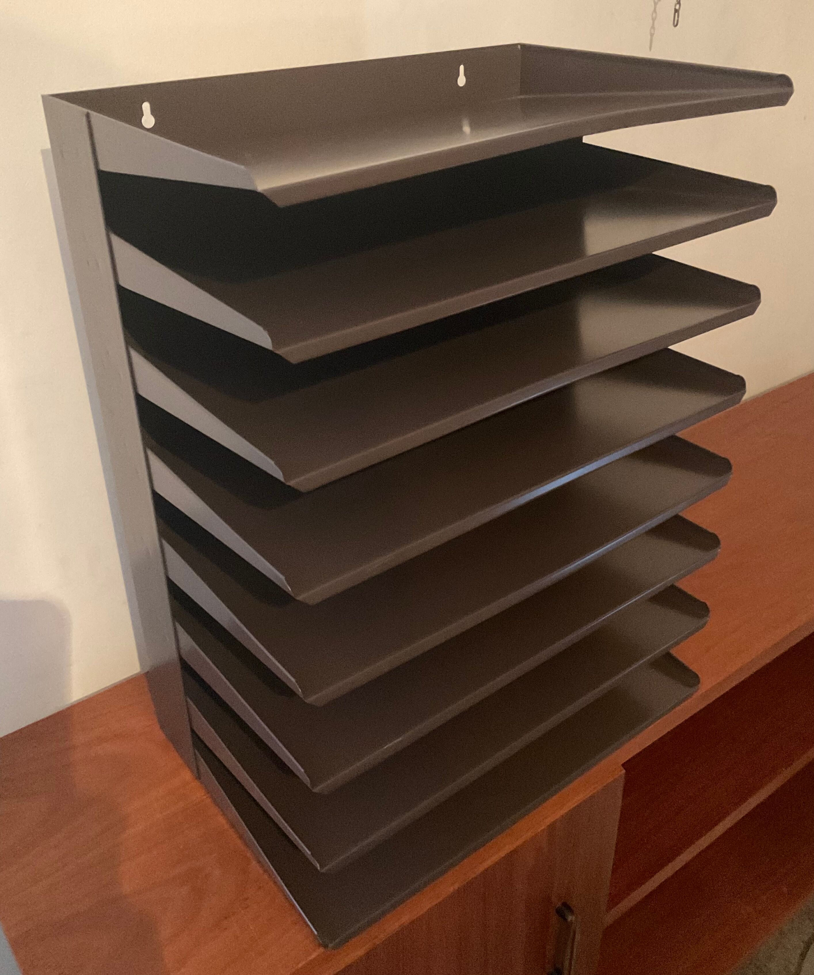 Sorter rack vintage metal mail 70s