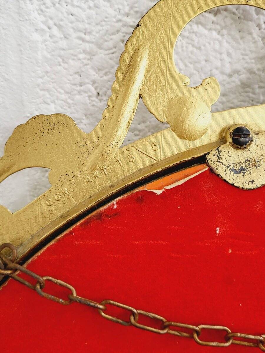 Miroir Médaillon Ovale en Laiton, Italie, 1950s