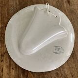 Faience bouquet plate, thoughts