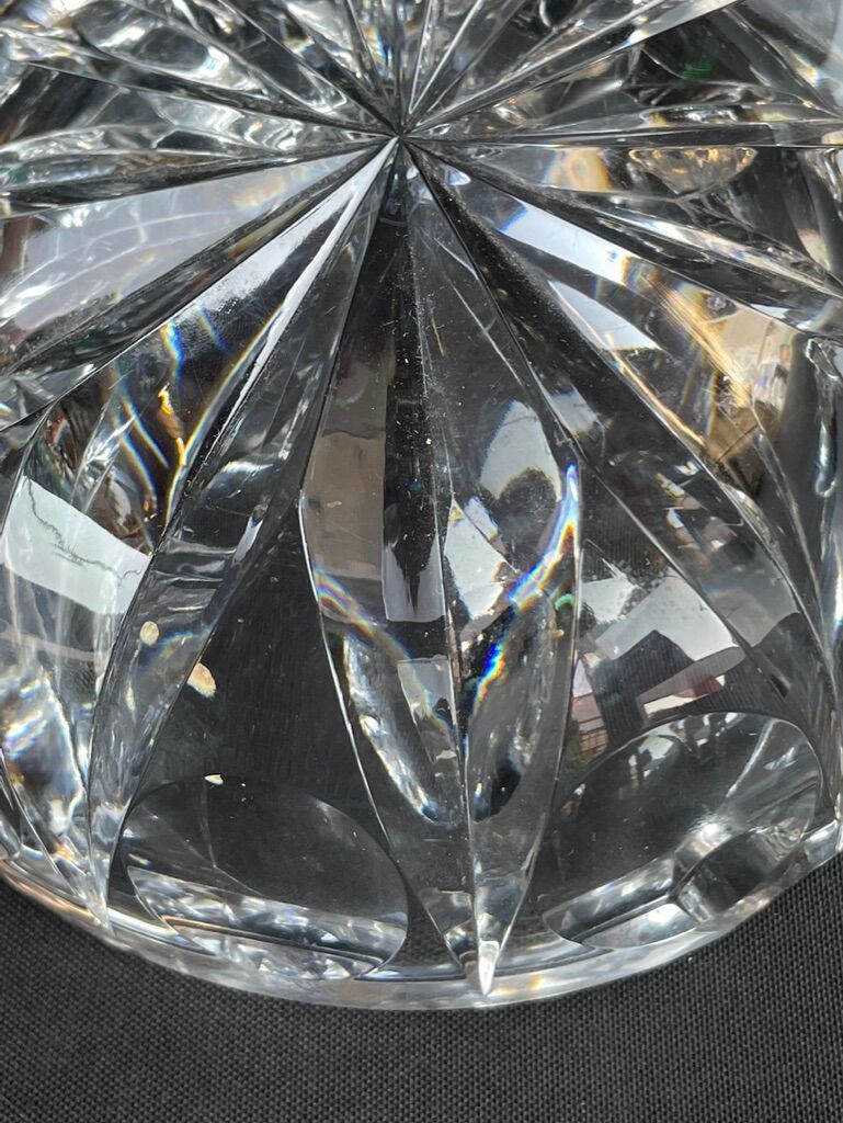 Cut crystal ashtray Saint Louis