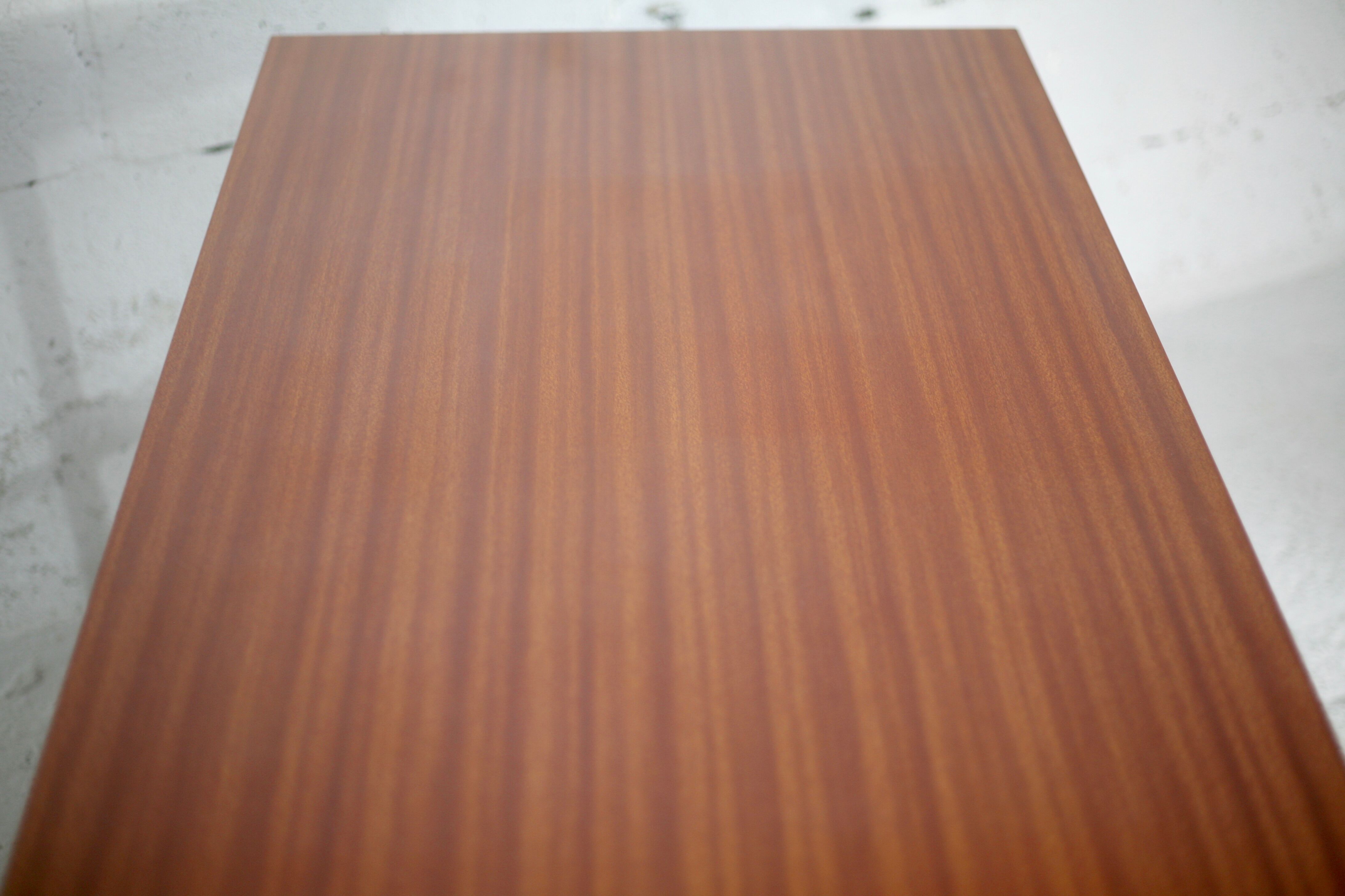 Desk model 620. by Pierre Guariche for Minvielle, France, circa 1955