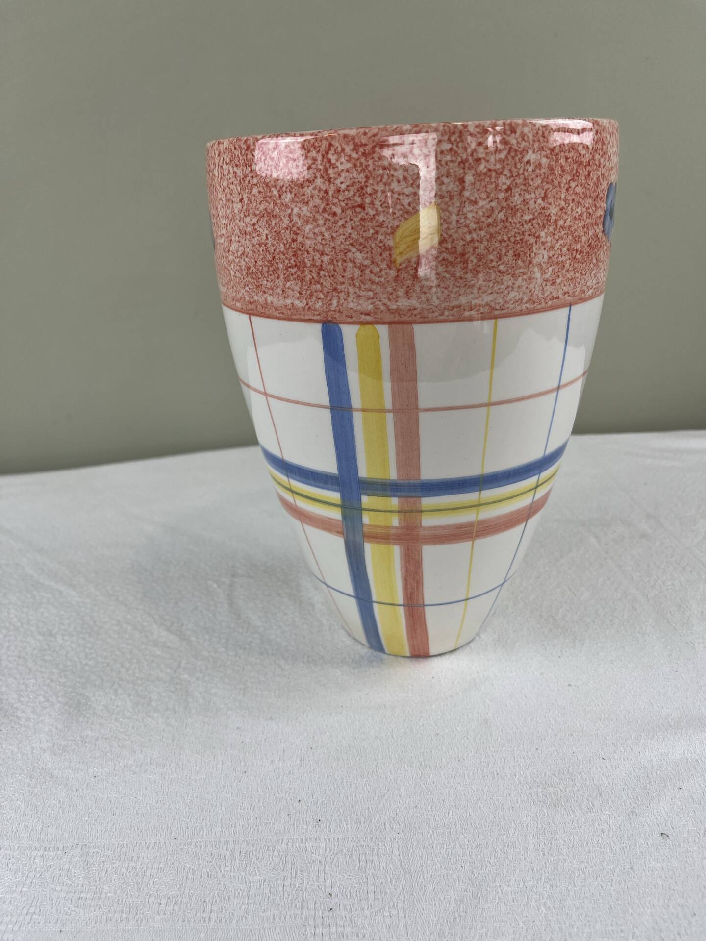 Vase à carreaux vintage