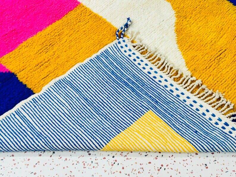 Handmade Berber Beni Ouraine rug, traditionally colored, size 150 x 250