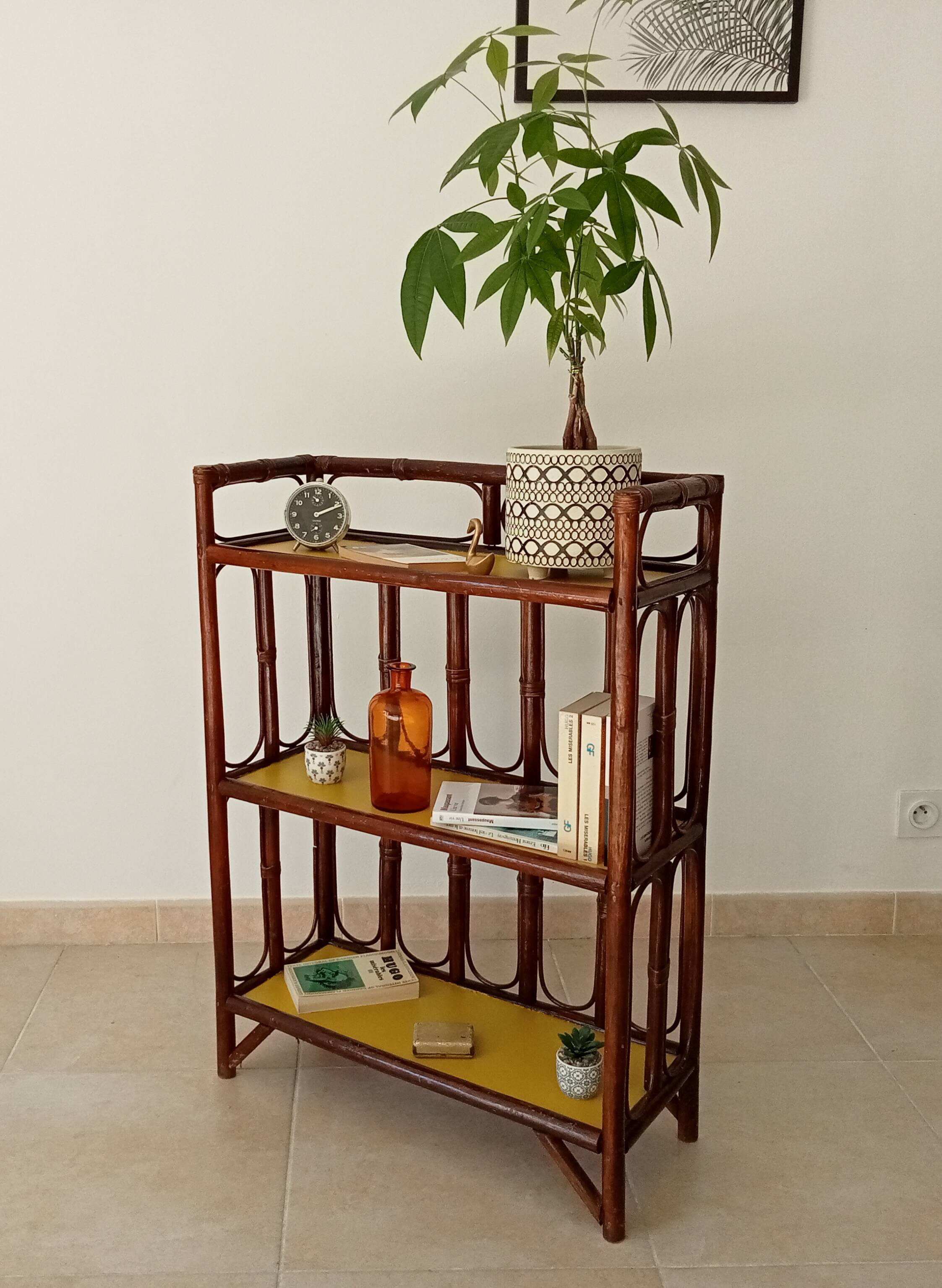 Vintage library shelf in bamboo and rattan 60s/70s