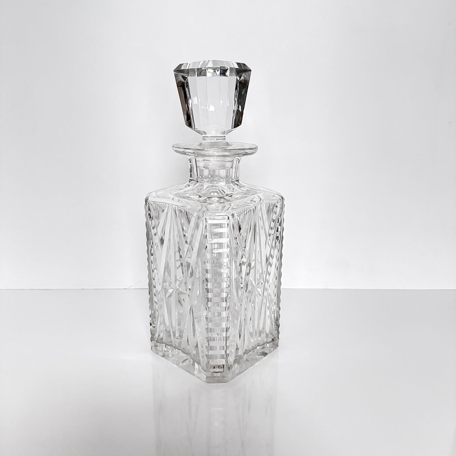 Crystal carafe from Sèvres