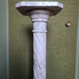 Colonne octogonale en marbre blanc h95cm l+l20cm