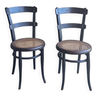 2 chaises en bois courbé