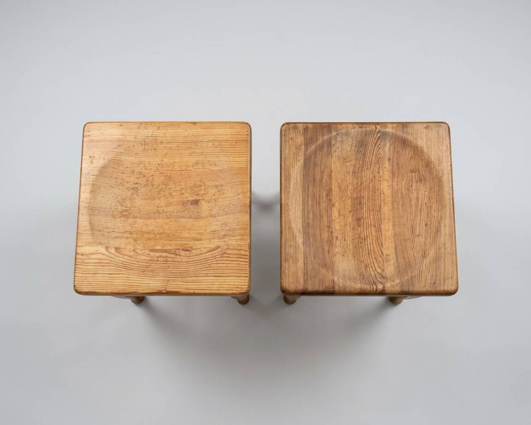 2 tabourets danois