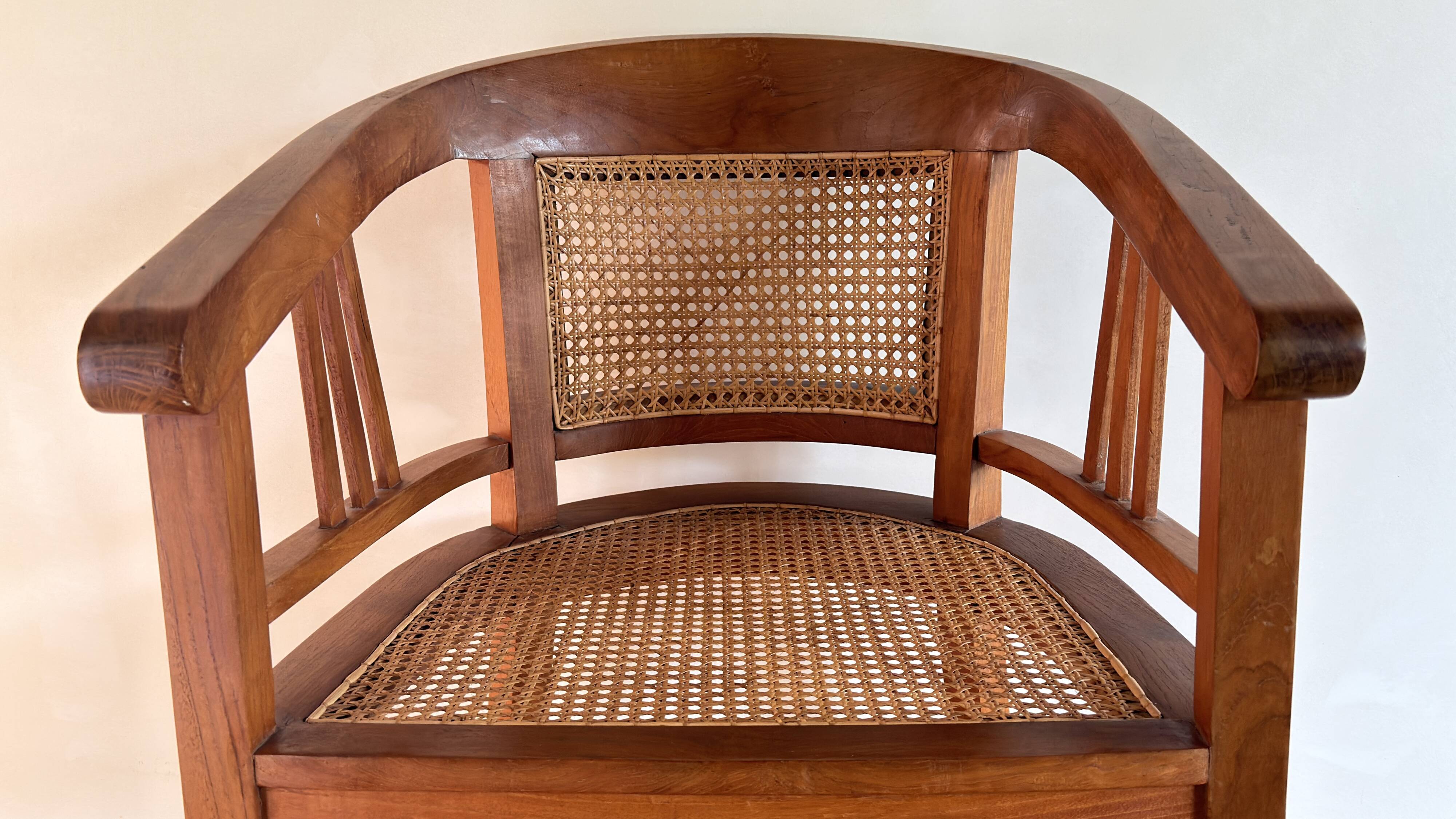 Fauteuil bois courbé