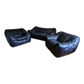 Sofa and armchairs Sloop Ligne Roset