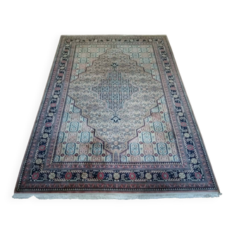 Handmade Romanian Mechkine rug 357x251cm