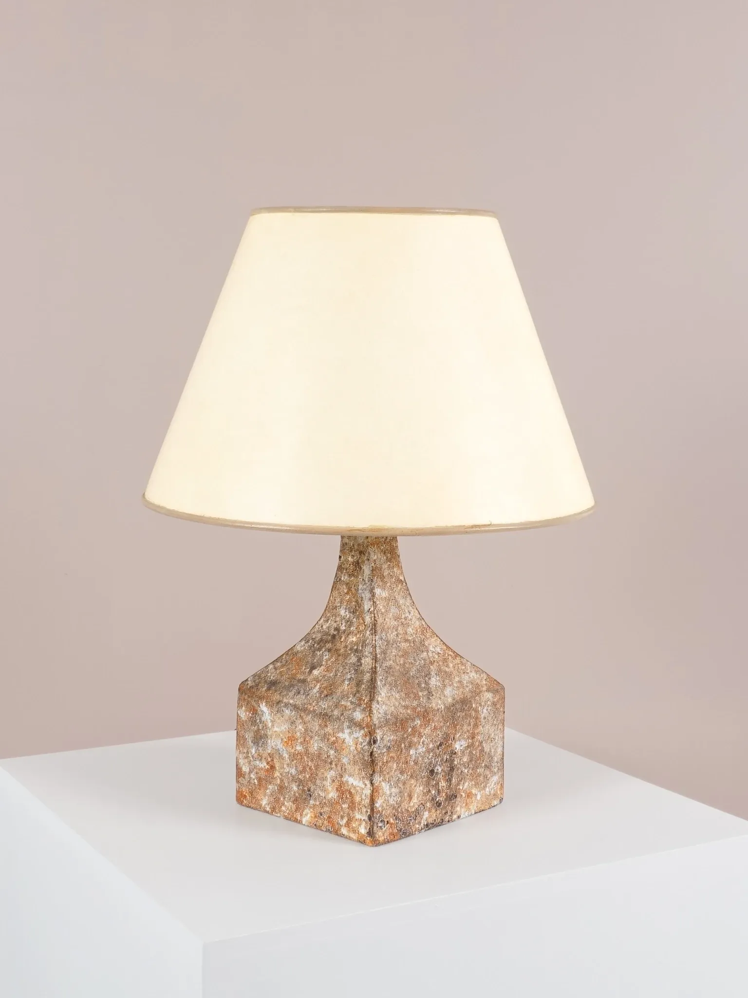 Vintage sculptural ceramic lamp, France, Mid-century, around 1960