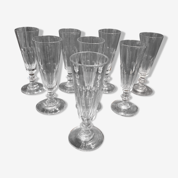 8 flûtes à champagne en cristal baccarat st louis xix ème