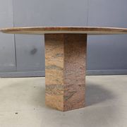 Table à manger ronde en granit vintage, années 1970
