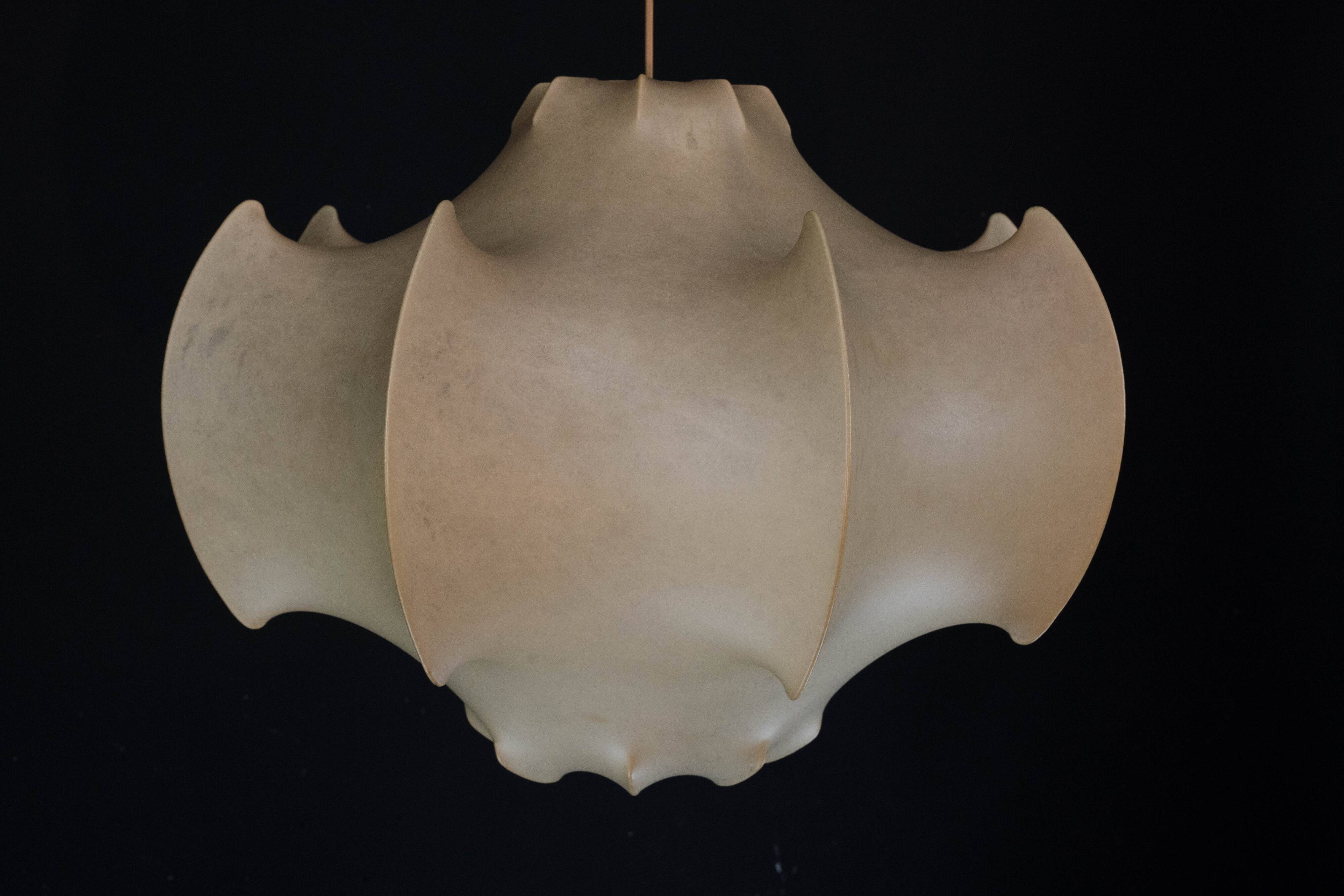 First Edition Viscontea Lamp by Achille and Pier Giacomo Castiglioni for Fl