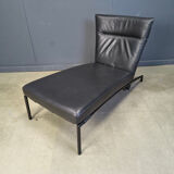 Vintage black leather chaise longue by Peter Mally for Cor, 1990s