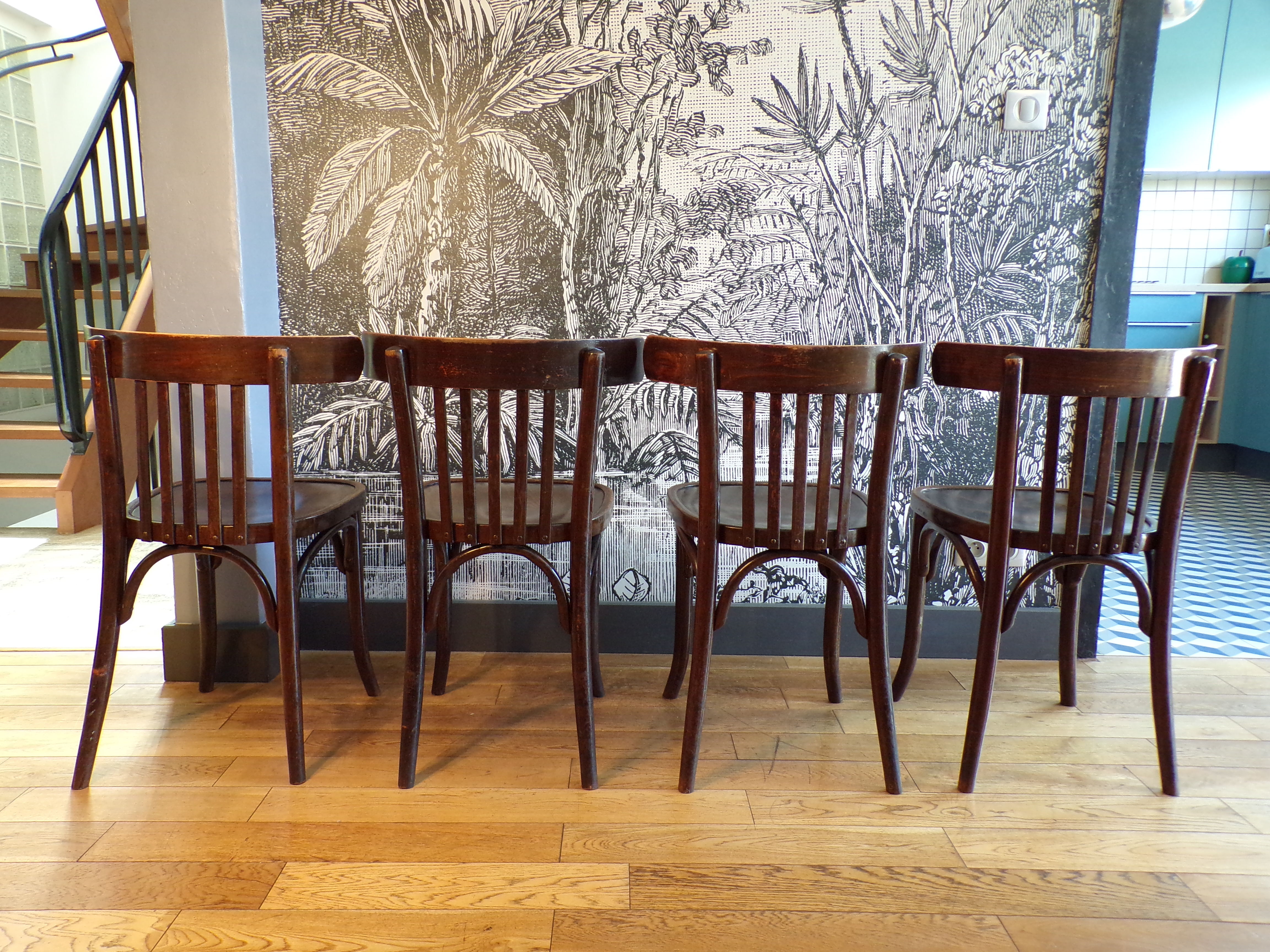 4 antique bistro chairs in curved wood