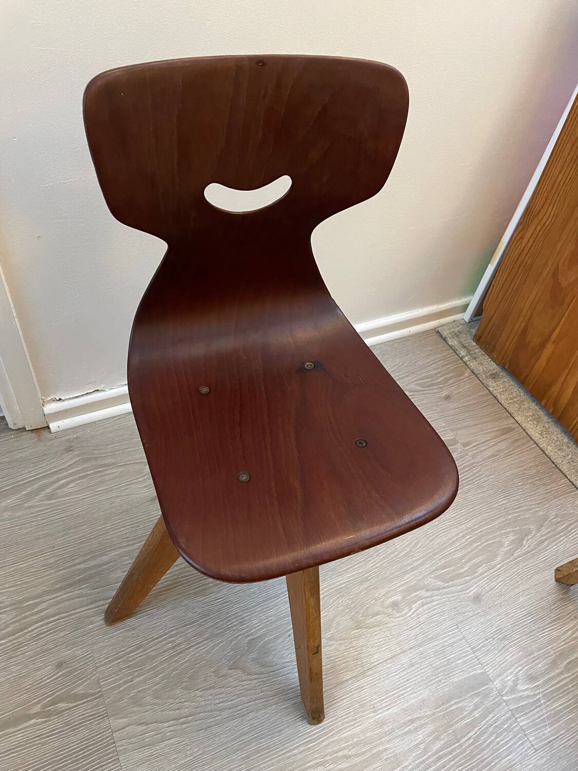 2 children's chairs pagholz Flottoto