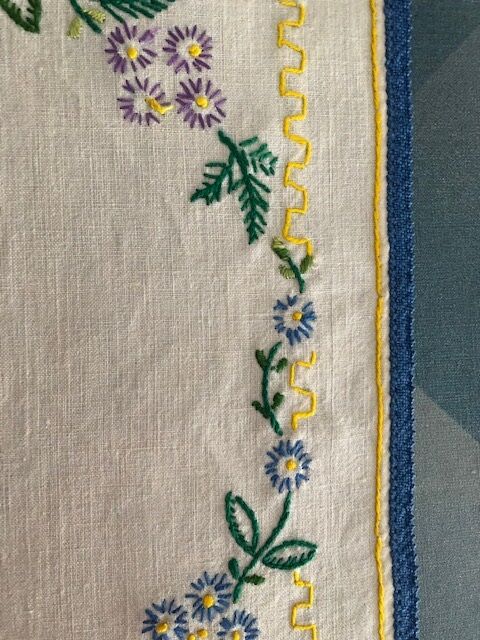 Two hand-embroidered placemats 30x20cm