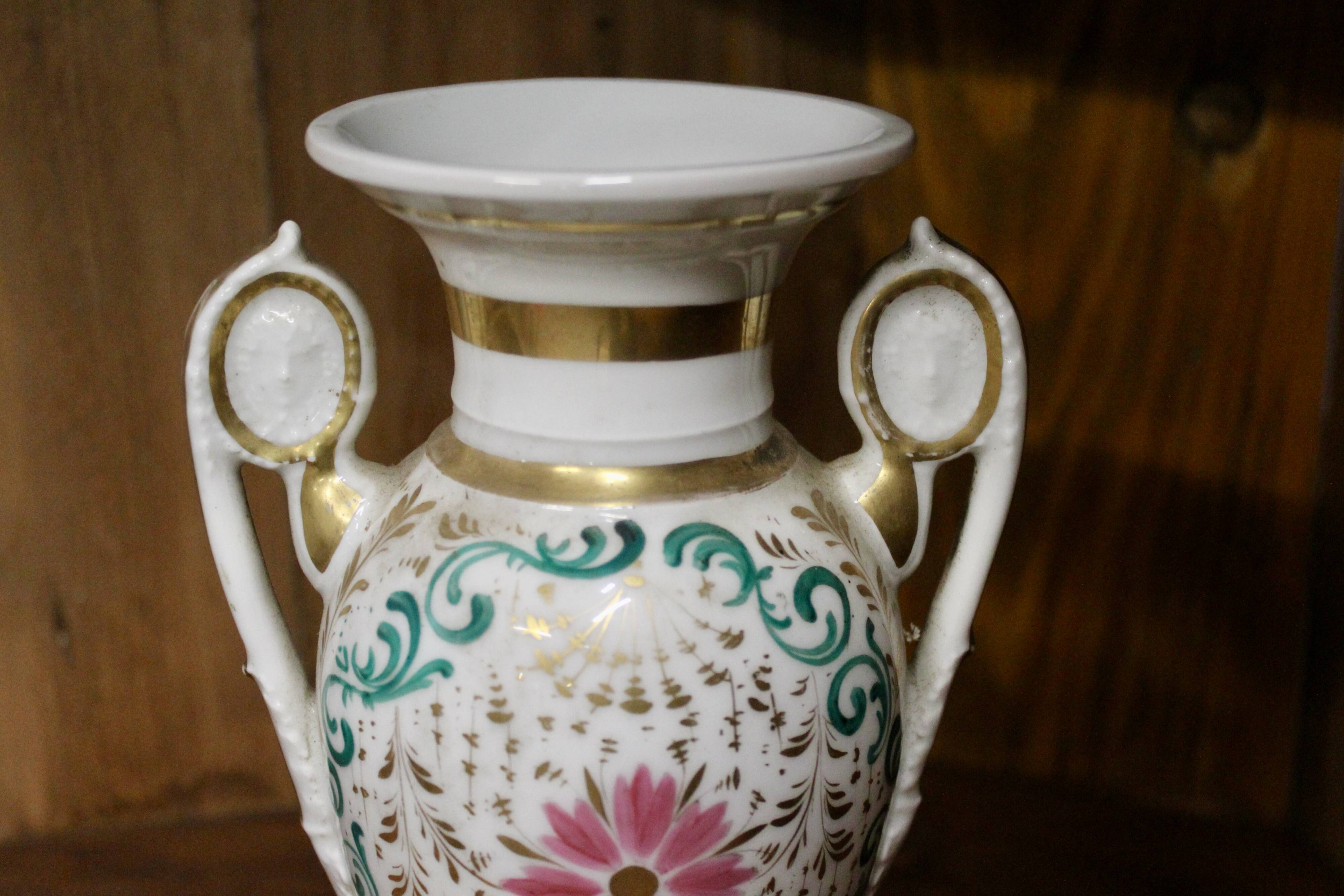 Empire vase in Paris porcelain