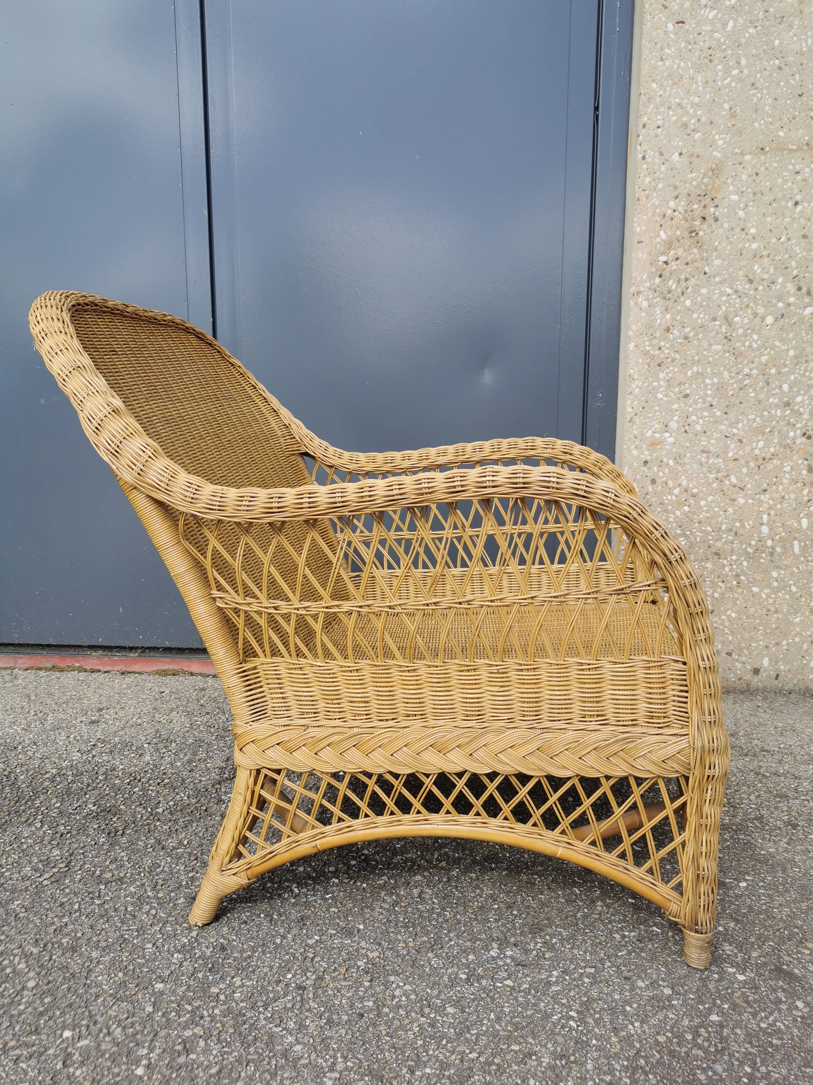 Complete rattan lounge from the 1950s