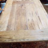 Farm table