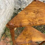 Étagère d’angle en bois massif