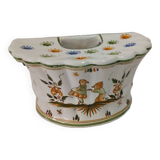 Bouquetière Moustier