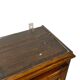 Armoire murale vintage en bois avec vitrail vert
