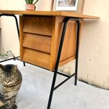 Scandinavian hitier style office