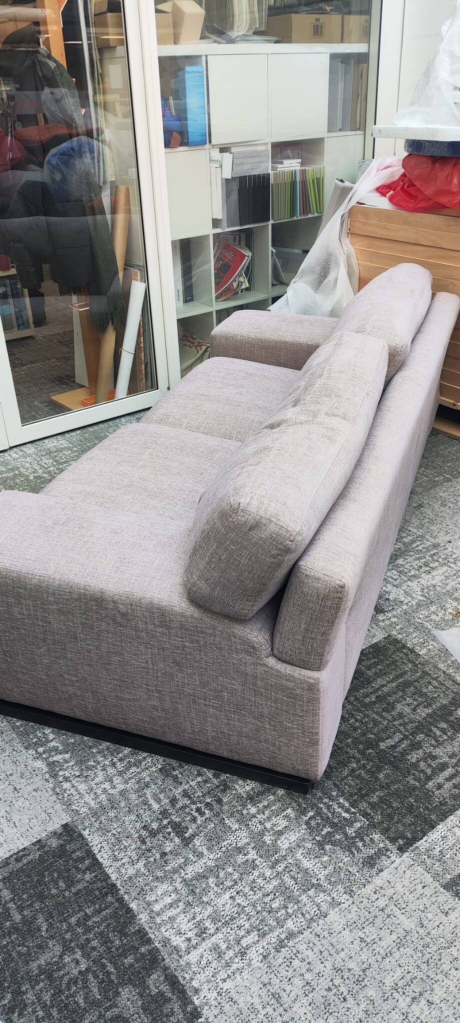 Beige 3-seater sofa, fully renovated.