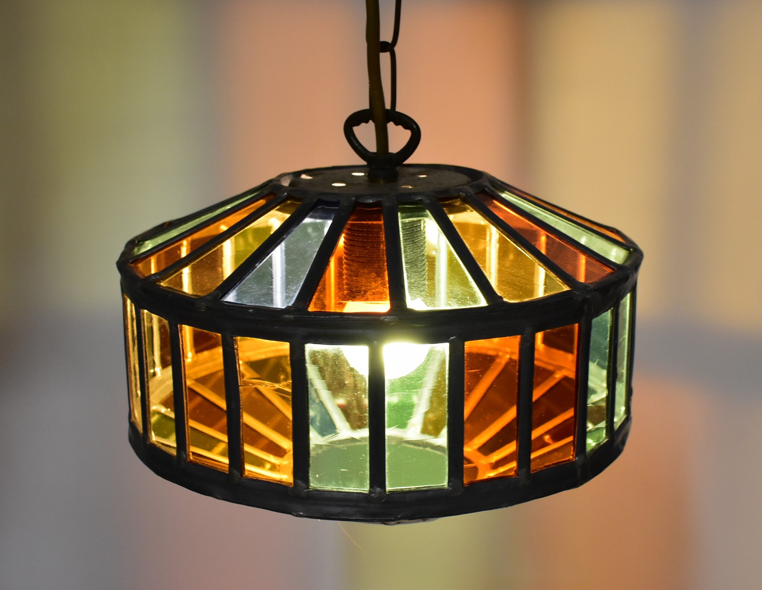 Color stained glass suspension