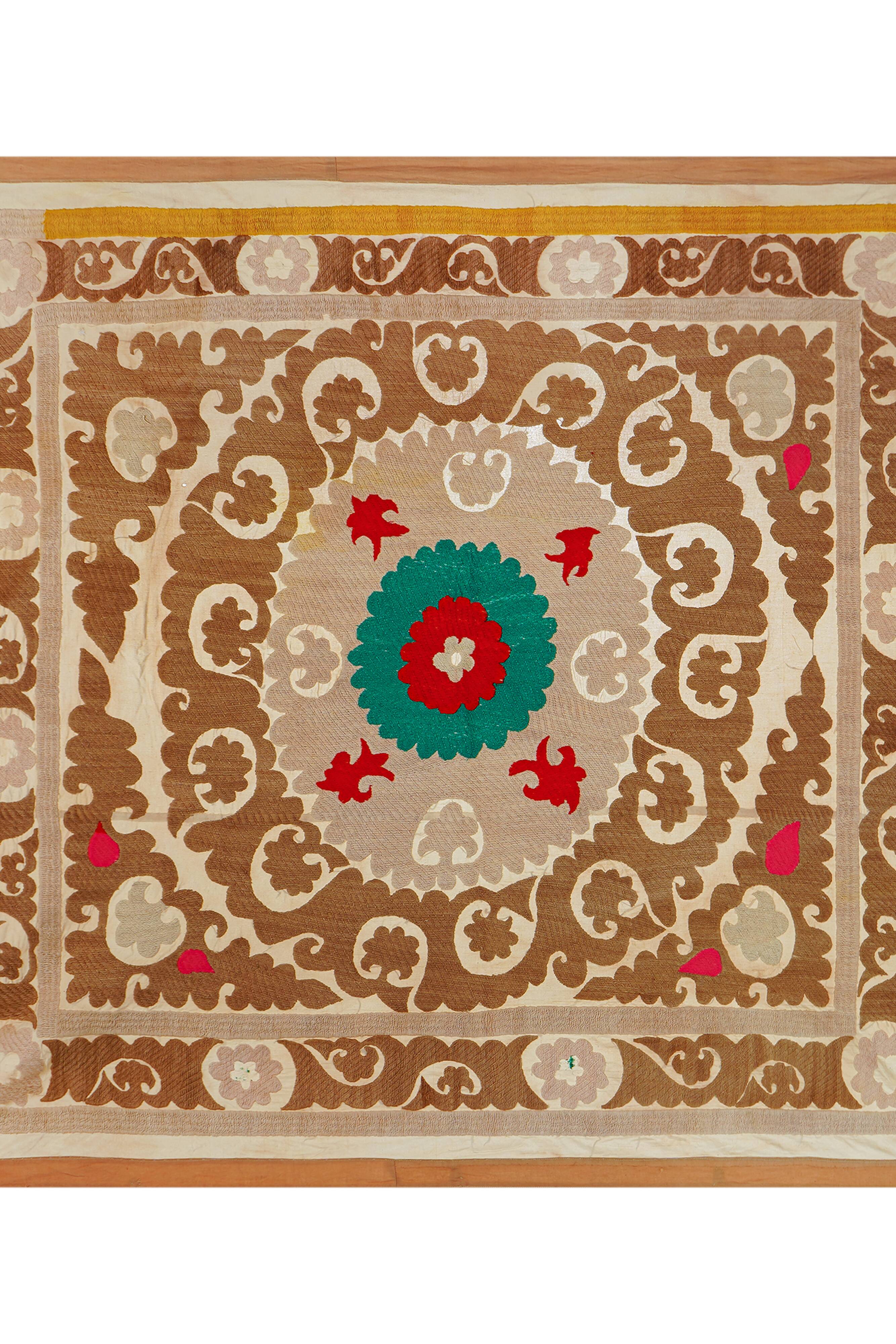 Vintage Turkish hand-knotted rug 118x128 cm