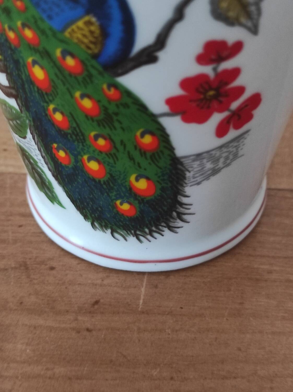 Porcelain vase with peacock decoration