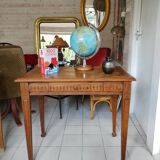 Bureau pieds fuseaux