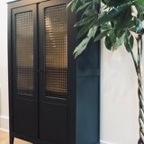 Armoire vitrée