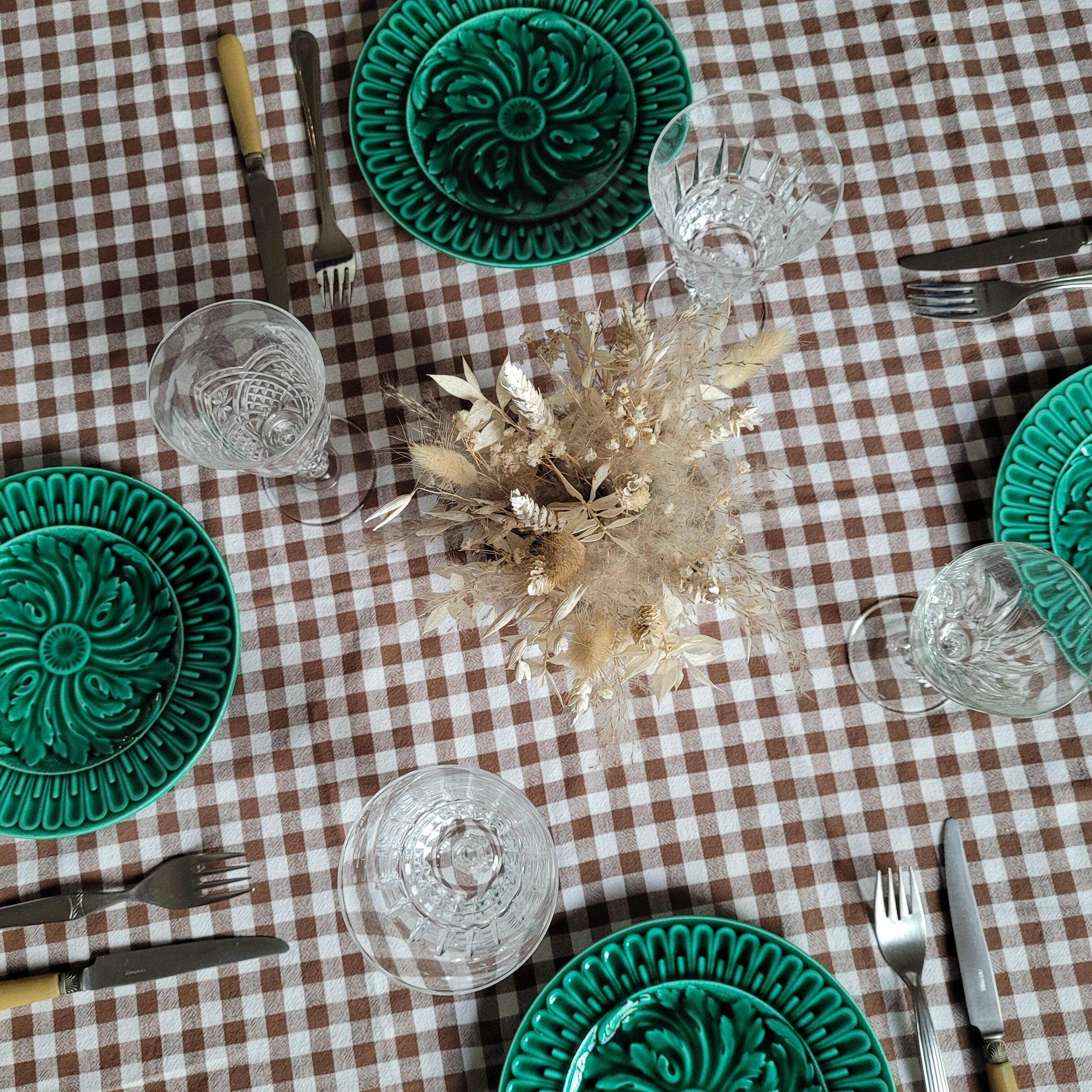 La Redoute x Selency set of 4 green barbotine plates