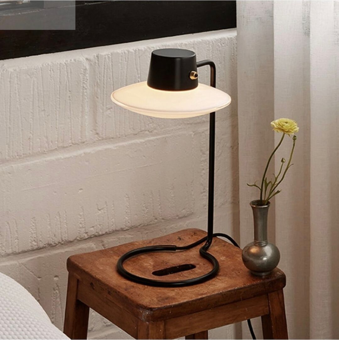Lamp A.J. Oxford - Louis Poulsen - Design Arne Jacobsen 1963