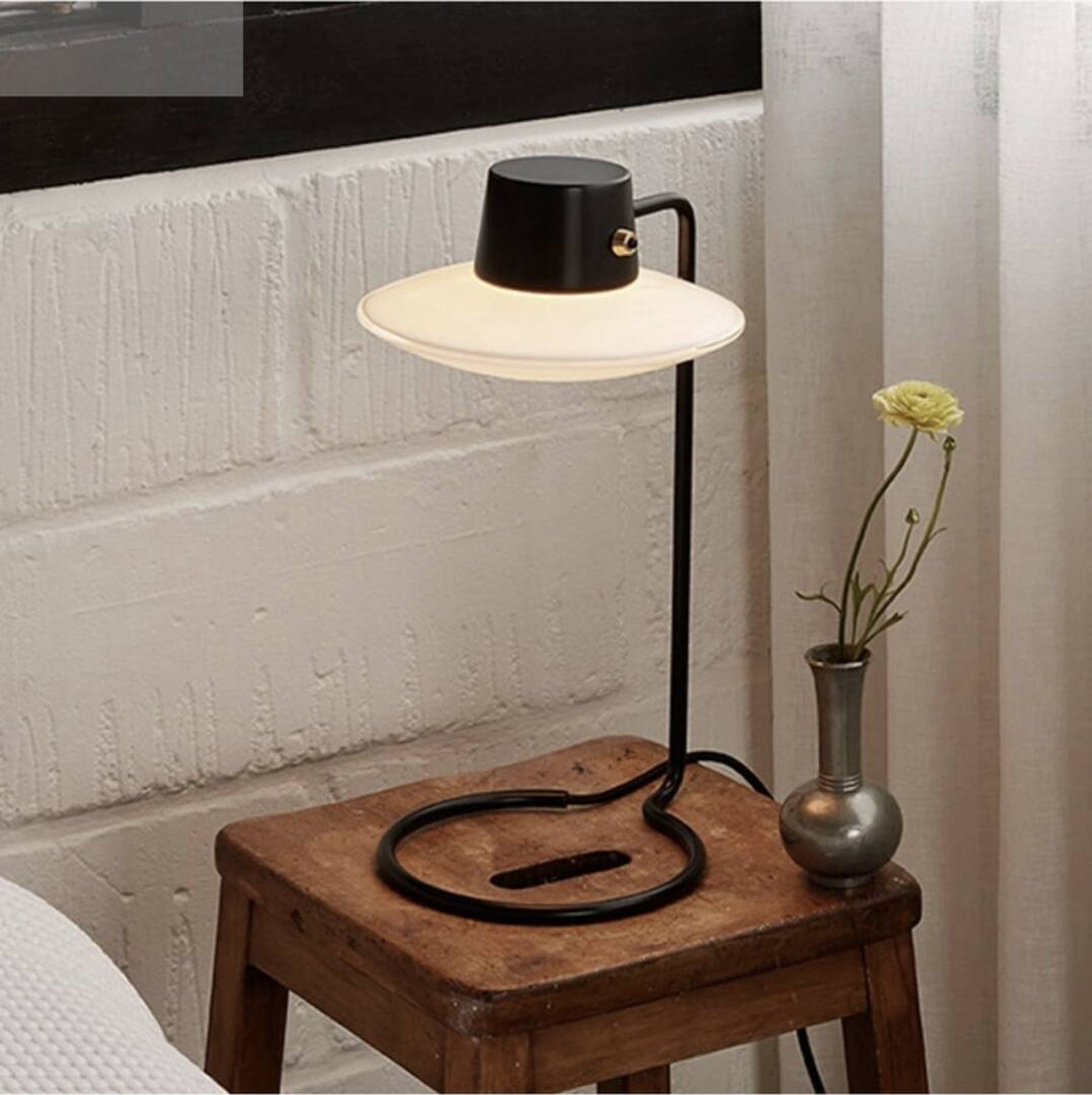 Lamp A.J. Oxford - Louis Poulsen - Design Arne Jacobsen 1963