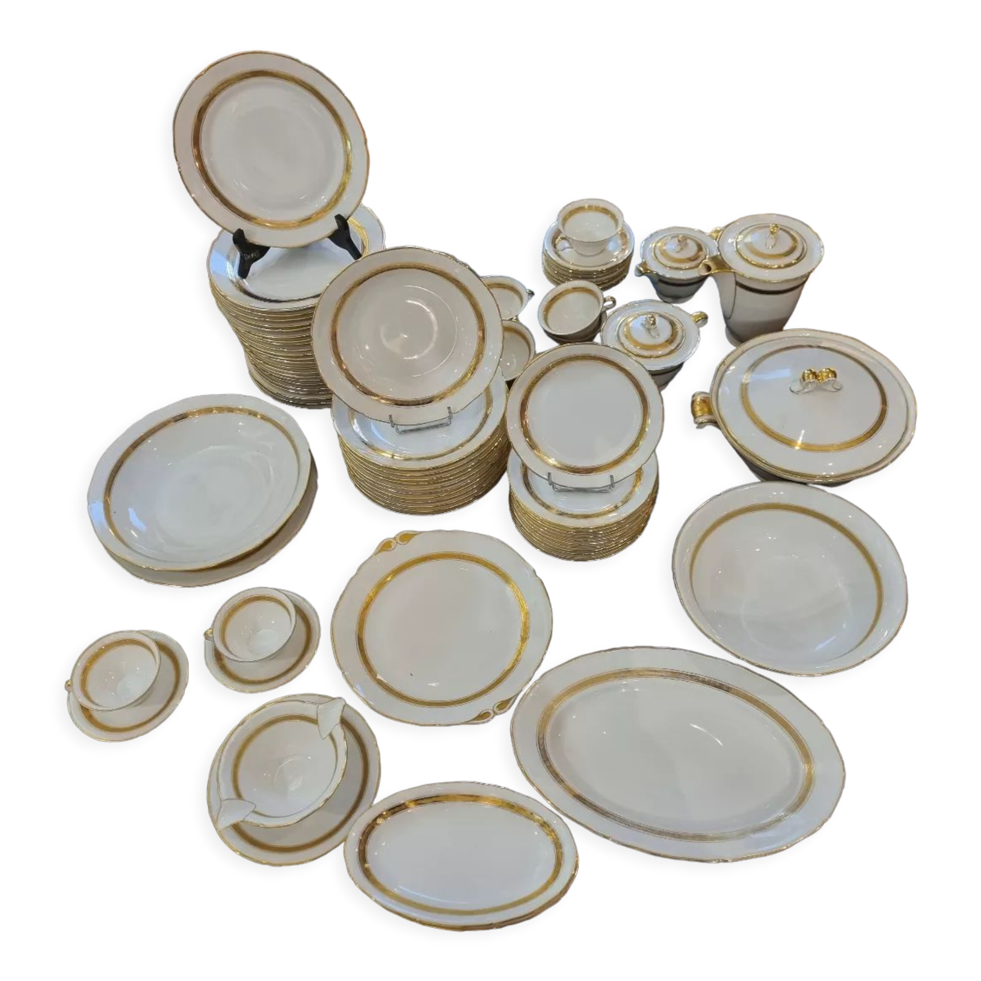 UM Limoges table service, Art Deco gold thread porcelain 80 pieces