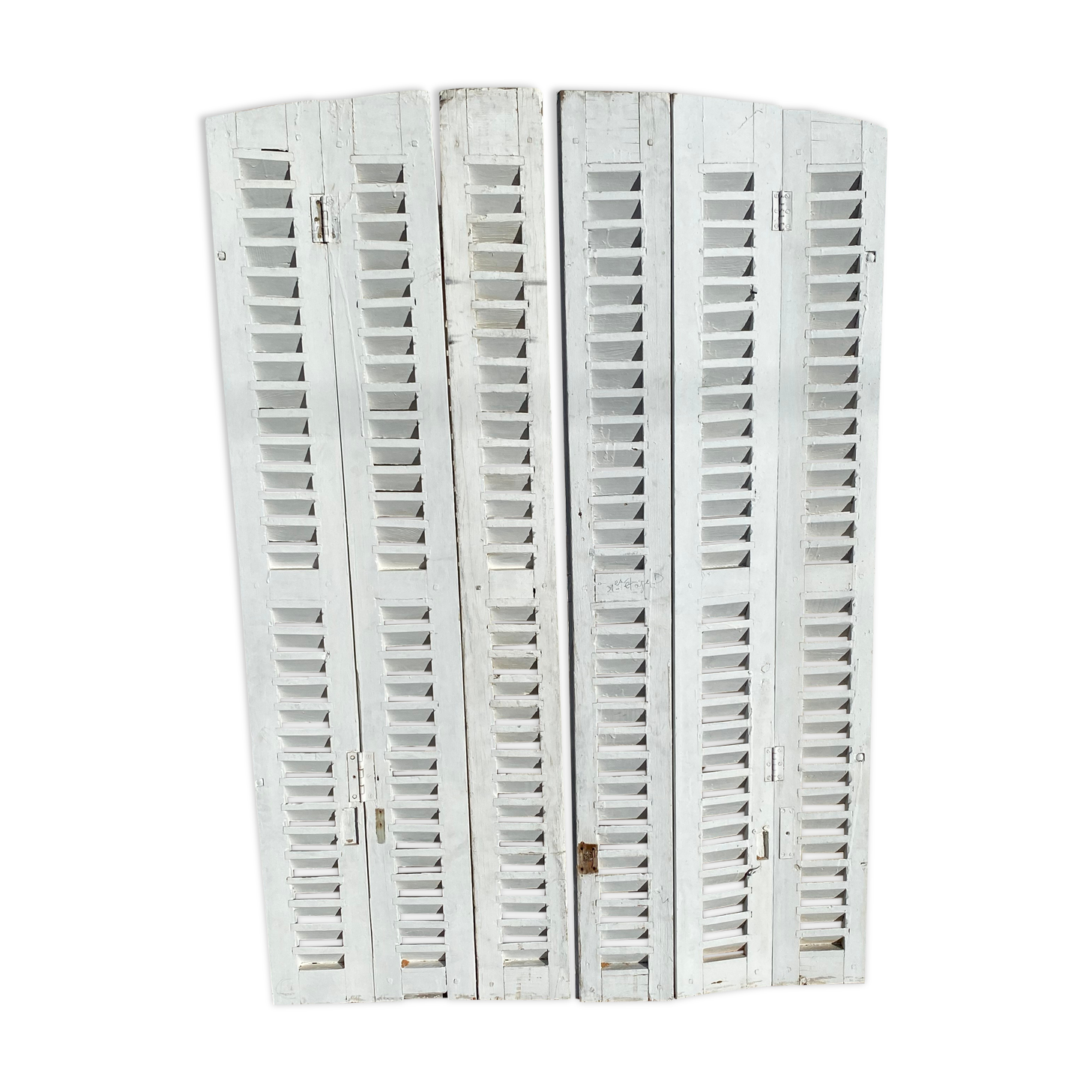 Pair of swing shutters
