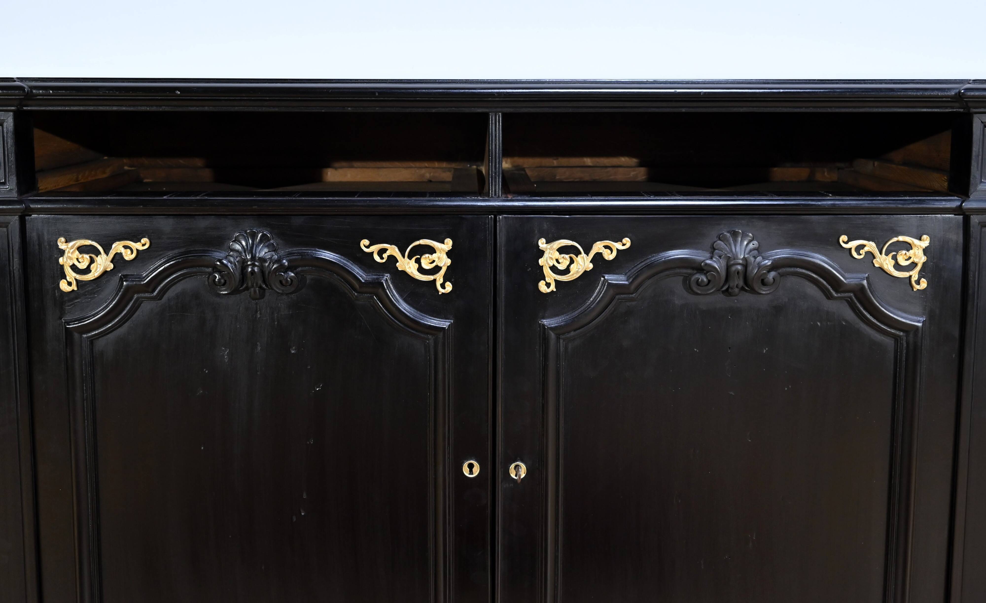 Sideboard of Blackened Oak Paneling, Regency style – Late 19th century