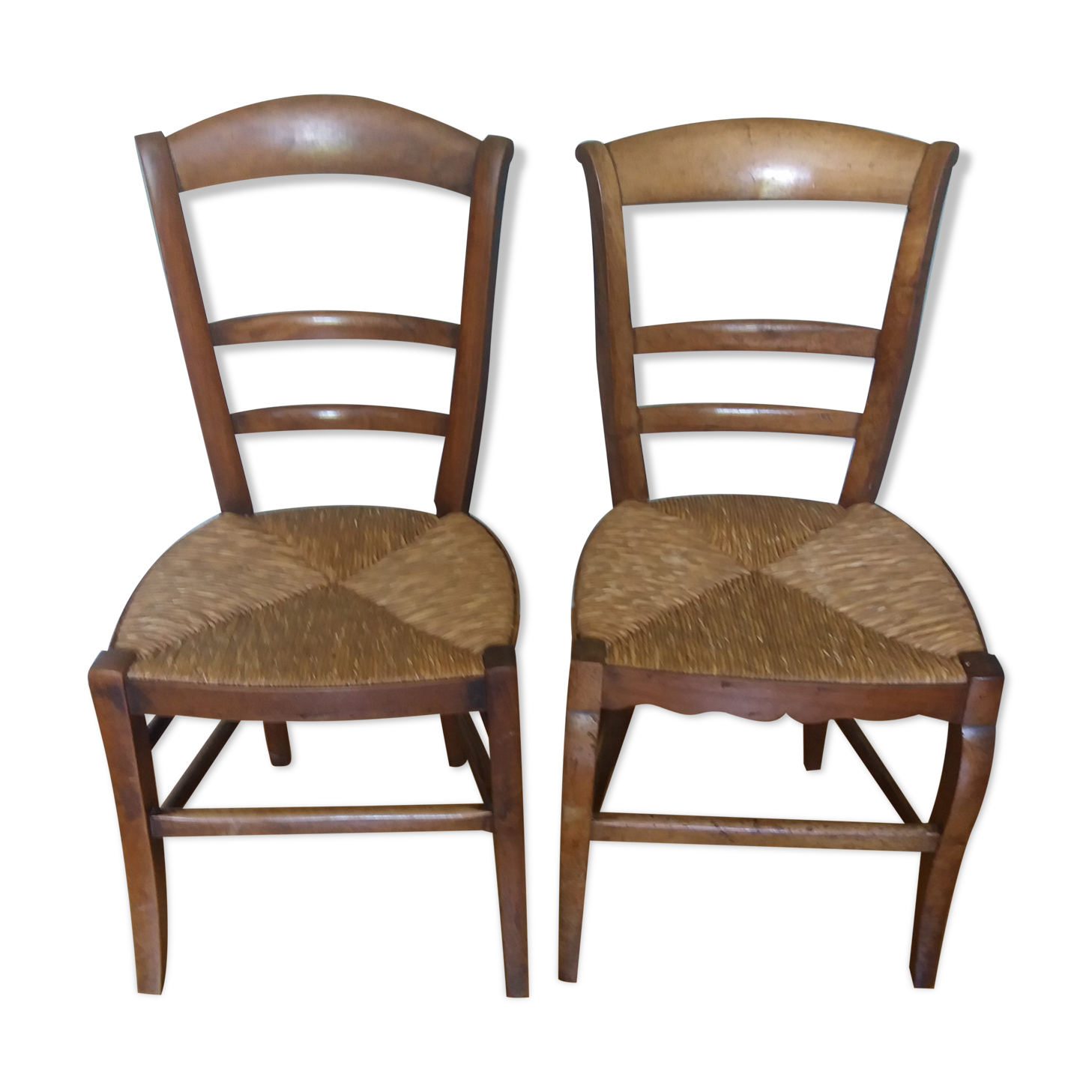 2 antique mulched chairs