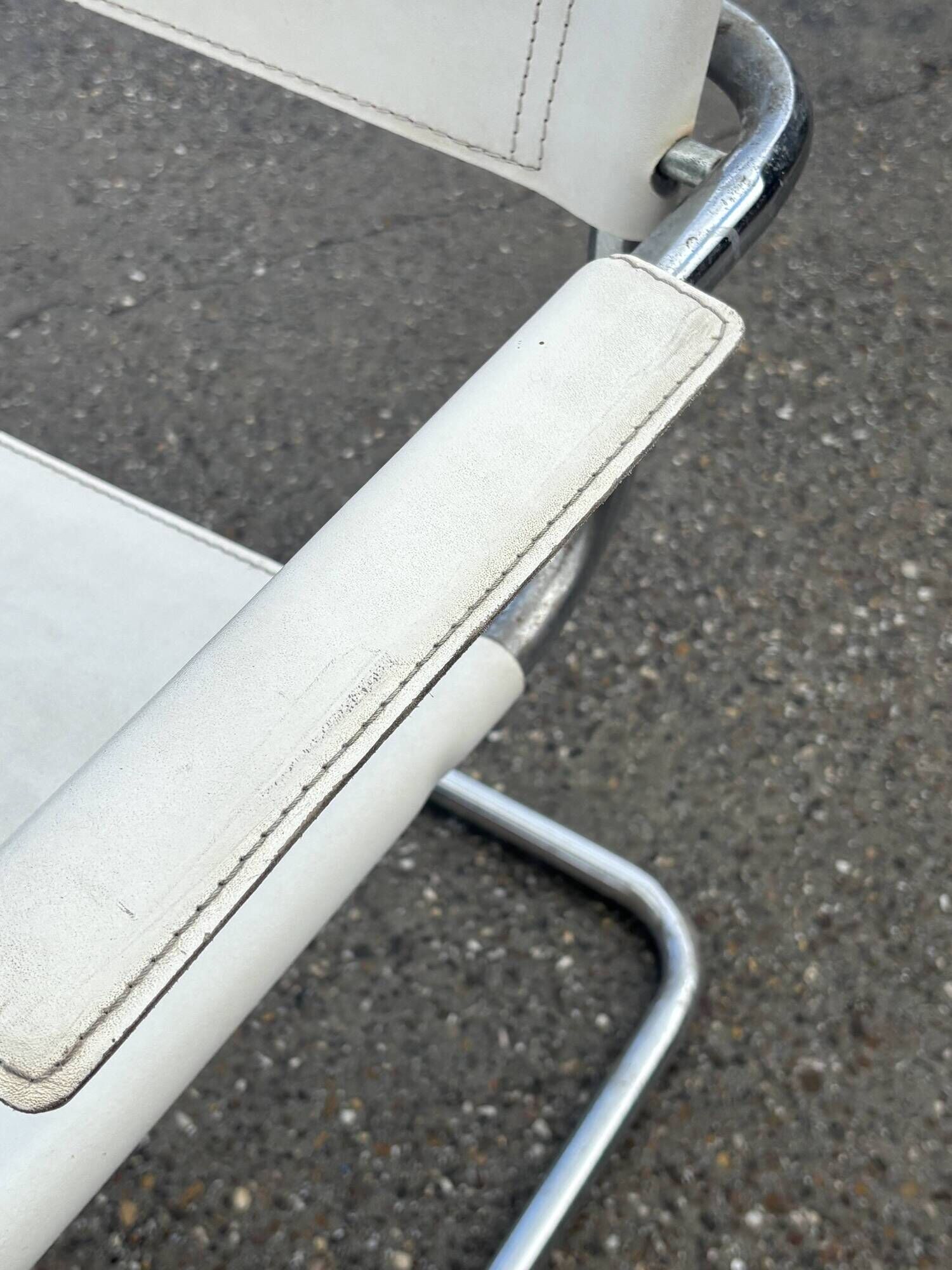 Set of 4 dining chairs in white, S34 Mart Stam/Marcel Breuer style Italy