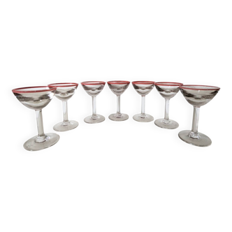 Verre de bistrot ,fond épais avec bordure rouge ,années 50