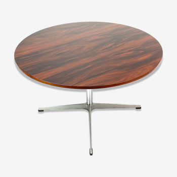 Coffee table in rosewood by Arne Jacobsen and Fritz Hansen in 1987